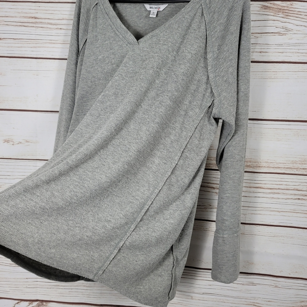 Wildfox | Ribbed Thermal Raw Hem Long Sl Top - Picture 4 of 7
